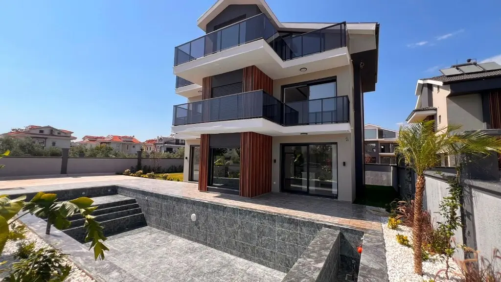 Home in Calis